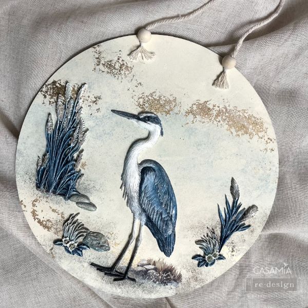 Decor Moulds – Feathered Stillness