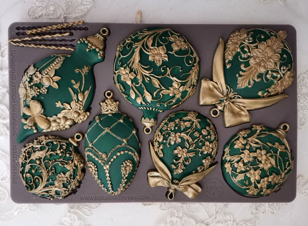Decor Moulds – Shimmering Holiday Ornaments