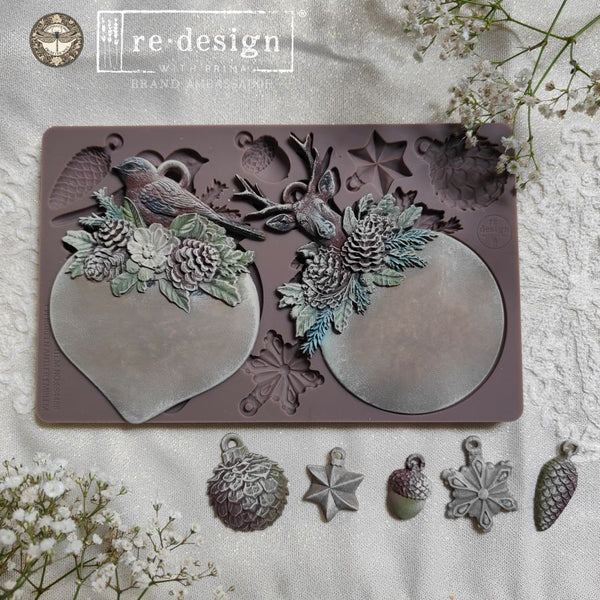 Decor Moulds® – Evergreen Antler Emblem