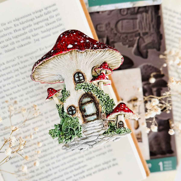 Return To Wonderland Collection Mould – Fairlyland Fungi