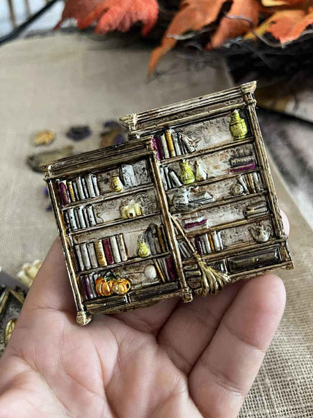 Bewitched Collection Mould – Bewitched