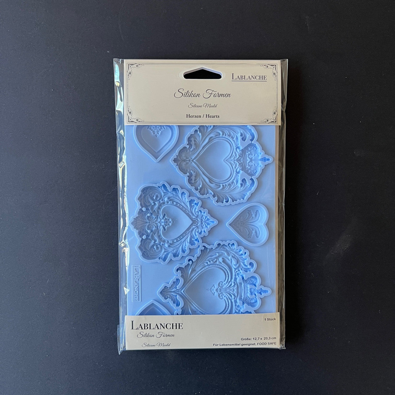 La Blanche Hearts Mould